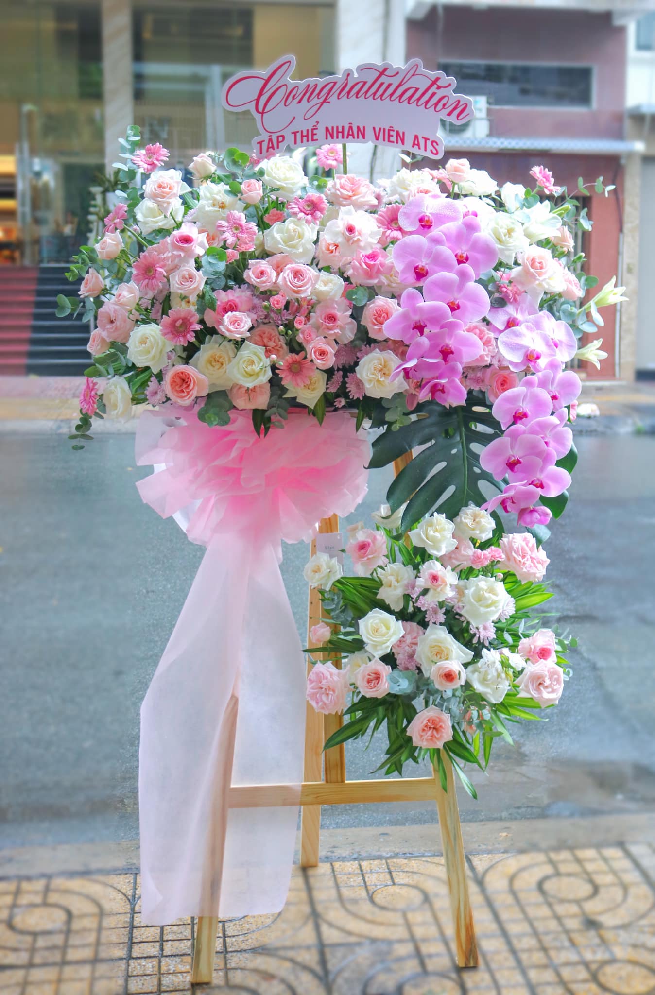 Hoa Khai trương huyện Bình Chánh